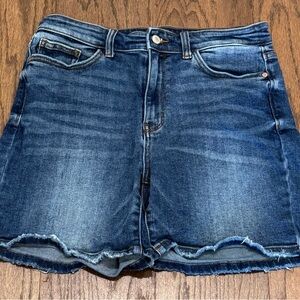 Judy Blue High Rise Vintage Wash Tummy Control Shorts Size L